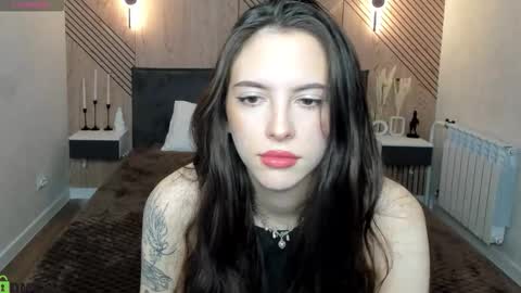 Snapshot of elise_robbie chatting on 7, 3, 2026 Elise online show from 7, 3, 2026