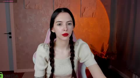 Snapshot of elise_robbie chatting on 20, 5, 2026 Elise online show from 20, 5, 2026