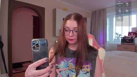 Elise    online show from 1, 2, 2025