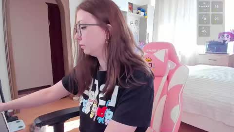 Elise    online show from 23, 2, 2025