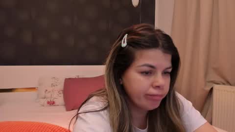 Elly online show from 23, 2, 2026