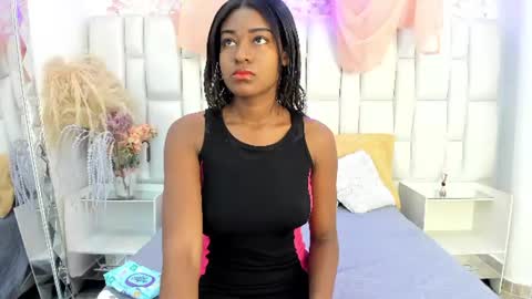 Snapshot of elismith0 chatting on 1, 7, 2026 Eli online show from 1, 7, 2026