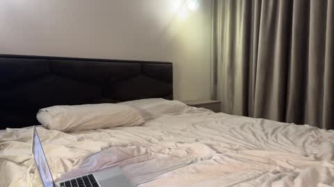 Nina online show from 6, 1, 2025