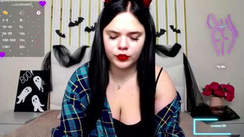 Snapshot of eliss_stoun chatting on 26, 10, 2025 Eliss online show from 26, 10, 2025