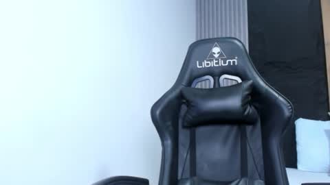 E L I S S A online show from 16, 1, 2025