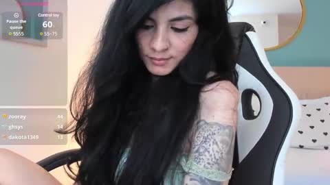 E L I S S A online show from 6, 3, 2025