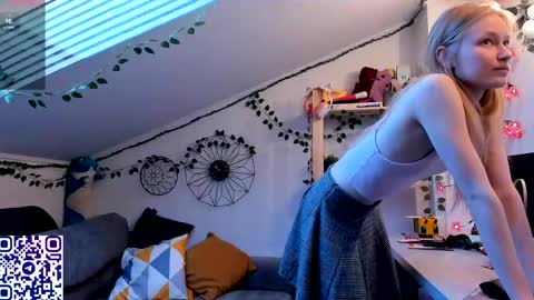 Snapshot of eliteeros chatting on 24, 4, 2026 EliteEros online show from 24, 4, 2026