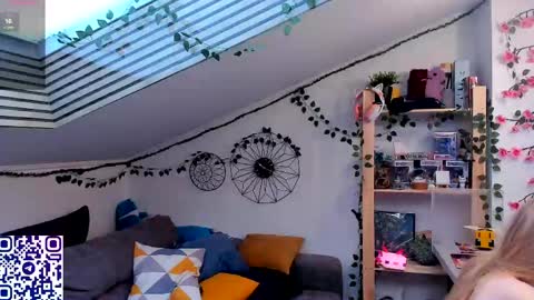 Snapshot of eliteeros chatting on 11, 5, 2026 EliteEros online show from 11, 5, 2026