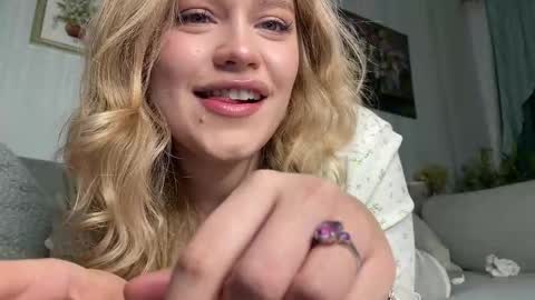 Snapshot of elixiirr chatting on 8, 1, 2026 Stephanie online show from 8, 1, 2026