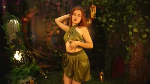 Snapshot of eliz_gallen chatting on 20, 9, 2025 Elizabeth online show from 20, 9, 2025