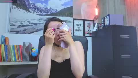 Eliza online show from 28, 2, 2026