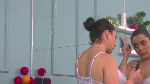 Snapshot of eliza_ibara chatting on 1, 2, 2025 Eliza online show from 1, 2, 2025