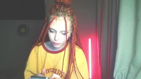 Snapshot of eliza_sadcat chatting on 5, 3, 2025 Elizabeth online show from 5, 3, 2025