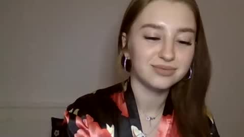 Elizabet 18 online show from 21, 2, 2025