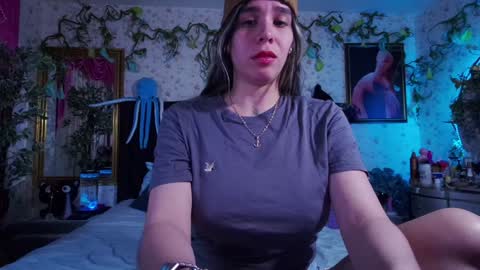 Snapshot of elizabeth77_ chatting on 16, 1, 2025 Elizabeth online show from 16, 1, 2025