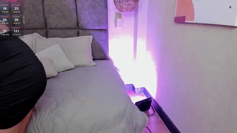 Snapshot of elizabeth_20_ chatting on 26, 9, 2025 elizabeth online show from 26, 9, 2025