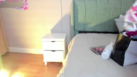 Snapshot of elizabeth_20_ chatting on 4, 11, 2025 elizabeth online show from 4, 11, 2025