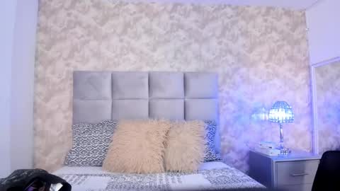Snapshot of elizabeth_colleman chatting on 16, 1, 2025 Elizabeth online show from 16, 1, 2025