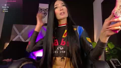 Snapshot of elizabeth_jones_01 chatting on 3, 2, 2026 Eli online show from 3, 2, 2026