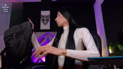 Snapshot of elizabeth_jones_01 chatting on 6, 2, 2026 Eli online show from 6, 2, 2026