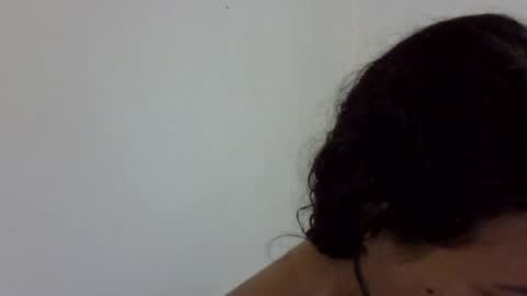 Snapshot of elizabeth_martinez_ chatting on 21, 10, 2025 Elizabeth Martinez online show from 21, 10, 2025