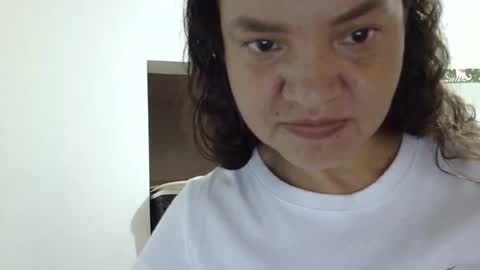 Elizabeth Martinez  online show from 3, 5, 2026
