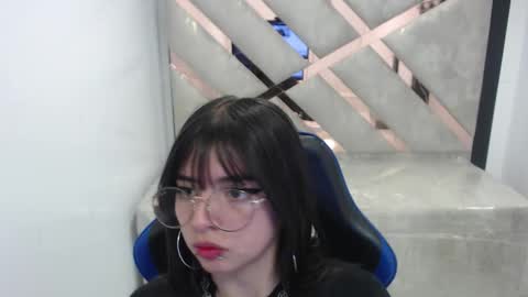 Elizabeth online show from 5, 2, 2026