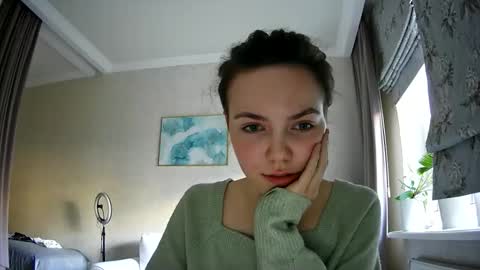 Snapshot of elizabeth_xi chatting on 1, 10, 2025 elizabeth_xi online show from 1, 10, 2025