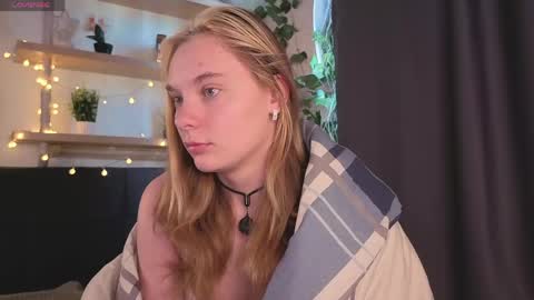 Elizabeth online show from 17, 5, 2026