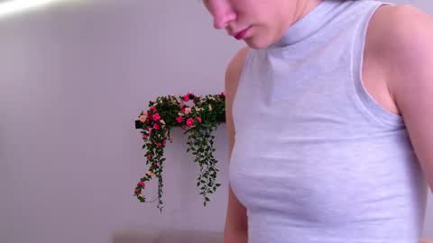 Snapshot of elizabethcash chatting on 2, 3, 2025 Elizabeth online show from 2, 3, 2025