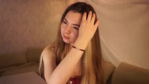 Snapshot of elizabethennals chatting on 24, 10, 2025 Elizabeth online show from 24, 10, 2025