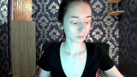 Snapshot of elizabethrice chatting on 1, 2, 2025 elizabethrice online show from 1, 2, 2025