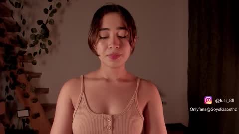 Snapshot of elizabethz chatting on 11, 9, 2025 Tuli online show from 11, 9, 2025