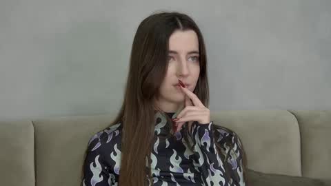 Elizabet online show from 25, 1, 2025