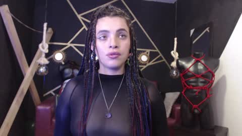   online show from 13, 12, 2024