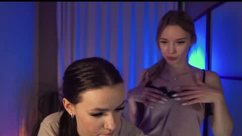 Snapshot of elizzza_ chatting on 8, 2, 2025 elizzza_ online show from 8, 2, 2025