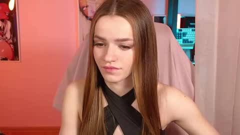 elizzza_ online show from 19, 5, 2026