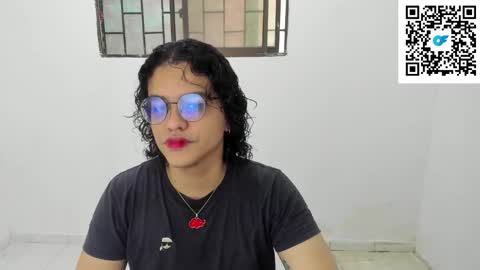 Snapshot of elkingthe chatting on 23, 11, 2025 Diana online show from 23, 11, 2025