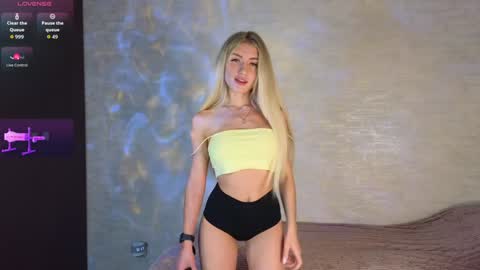 Ella online show from 22, 2, 2026