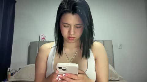 Ella  online show from 17, 1, 2025