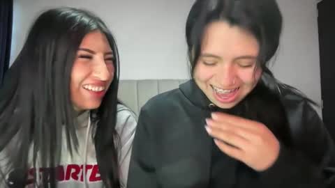 Ella  online show from 12, 11, 2025