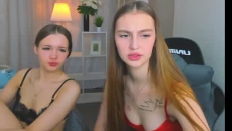 Snapshot of ella_butler chatting on 12, 6, 2026 Ella online show from 12, 6, 2026
