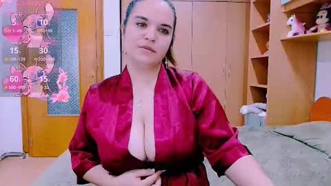 Snapshot of ella_diamonds chatting on 30, 9, 2025 Ella online show from 30, 9, 2025