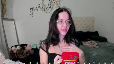 Snapshot of ella_gdss chatting on 12, 1, 2026 ELLA online show from 12, 1, 2026