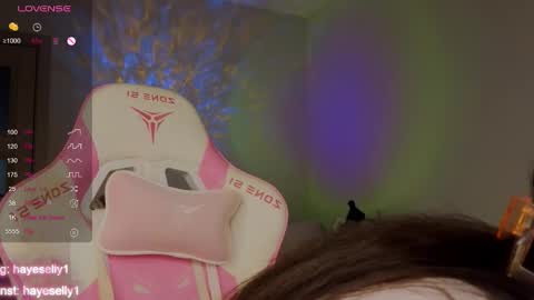 Snapshot of ella_hayes chatting on 15, 10, 2025 Ella NEXT STREAM 1TH DECEMBER 1200 - 0800 AM AT MOSCOW TIME online show from 15, 10, 2025