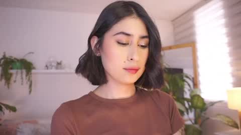 ELLA OWEN online show from 5, 5, 2026