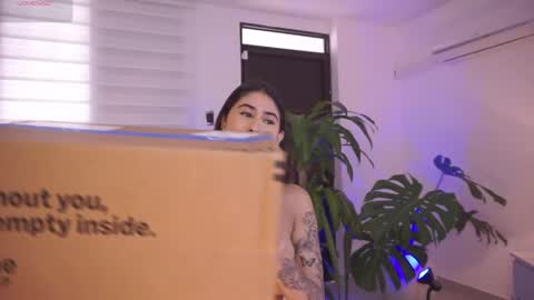 ELLA OWEN online show from 12, 5, 2026