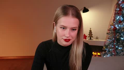 Ella online show from 2, 1, 2025