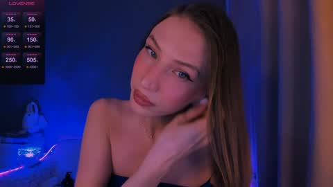 ellaamber online show from 7, 5, 2026