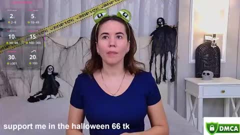 Snapshot of ellaander chatting on 27, 10, 2025 Ella online show from 27, 10, 2025